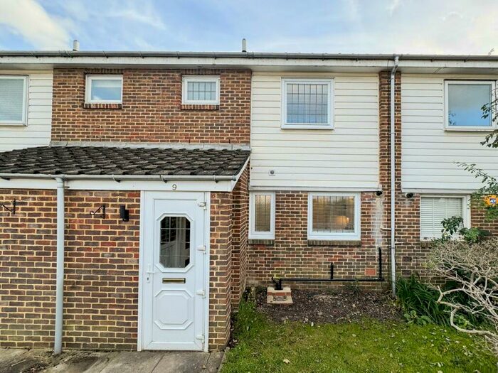 3 Bedroom Terraced House To Rent In Belmont Park, Hither Green, London, SE13