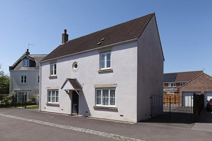 4 Bedroom Detached House For Sale In Melbury Way, Shaftesbury, SP7