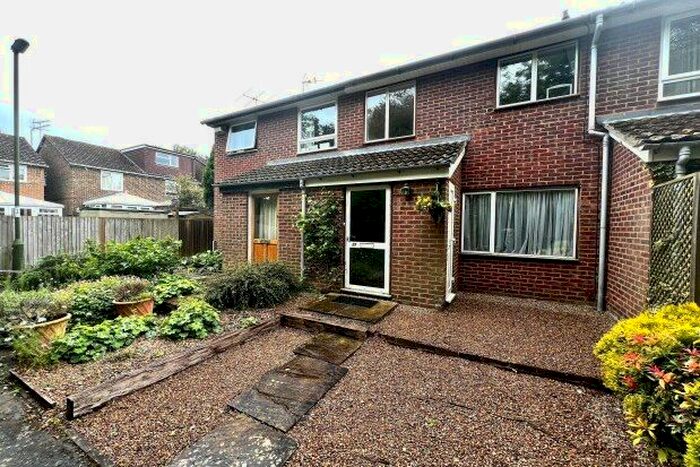 3 Bedroom Terraced House To Rent In Drake Close, Horsham, RH12