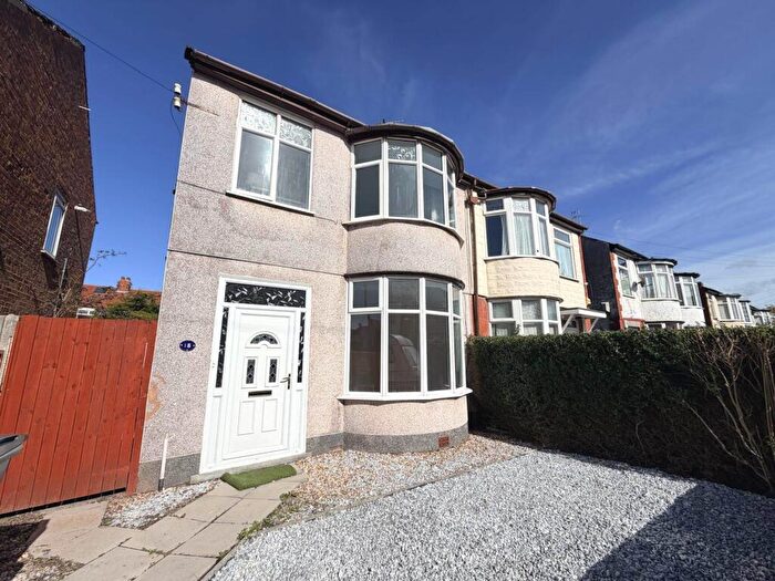 3 Bedroom Semi Detached House For Sale In Starbeck Avenue, Blackpool, FY4