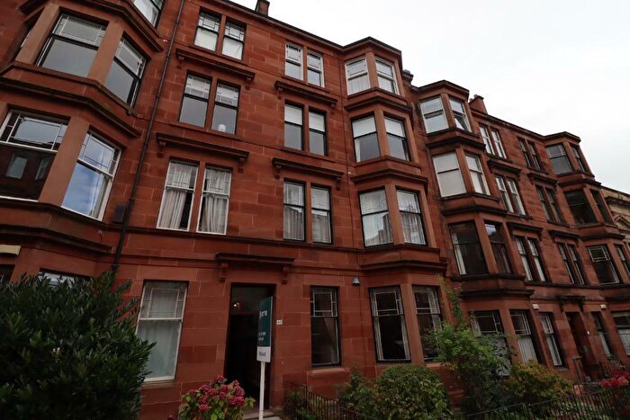3 Bedroom Flat To Rent In Cranworth Street, Hillhead, Glasgow, G12