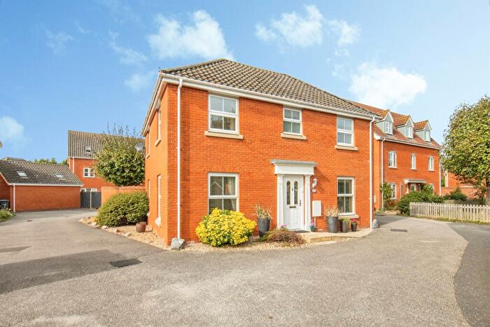 4 Bedroom Detached House For Sale In Mayhew Road, Rendlesham, Woodbridge, IP12