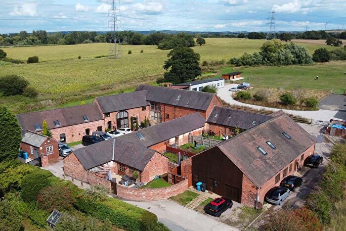 3 Bedroom Barn Conversion To Rent In Heath Barn, Old Stafford Road, Slade Heath, Wolverhampton, WV10