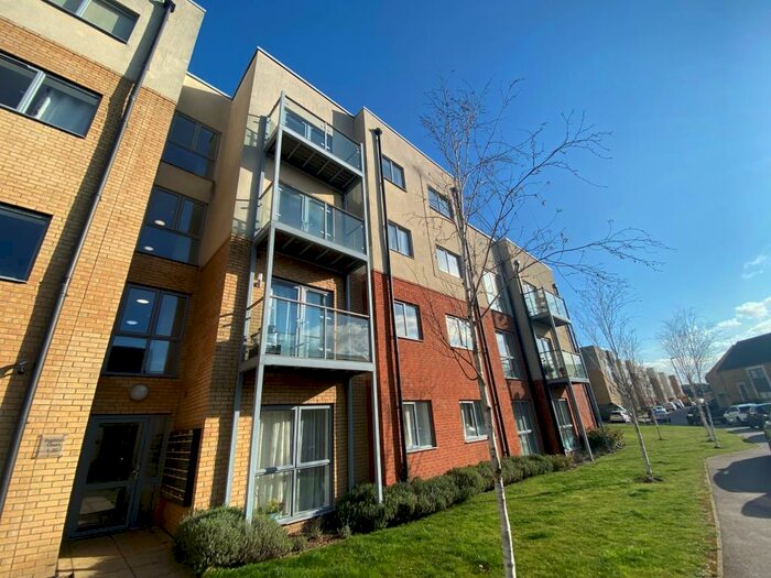 2 Bedroom Flat To Rent In Papillion Court, Chrysalis Park, SG1