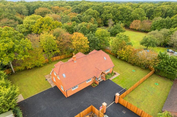 5 Bedroom Detached House For Sale In Hornash Lane, Shadoxhurst, TN26