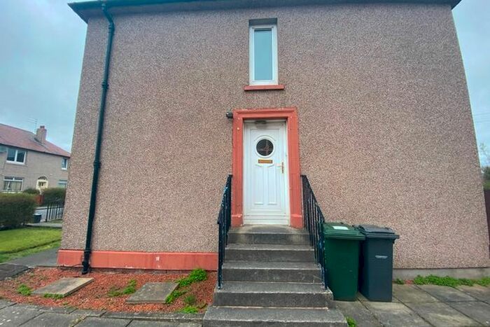 3 Bedroom Flat To Rent In Parkhead Avenue, Sighthill, Edinburgh, EH11