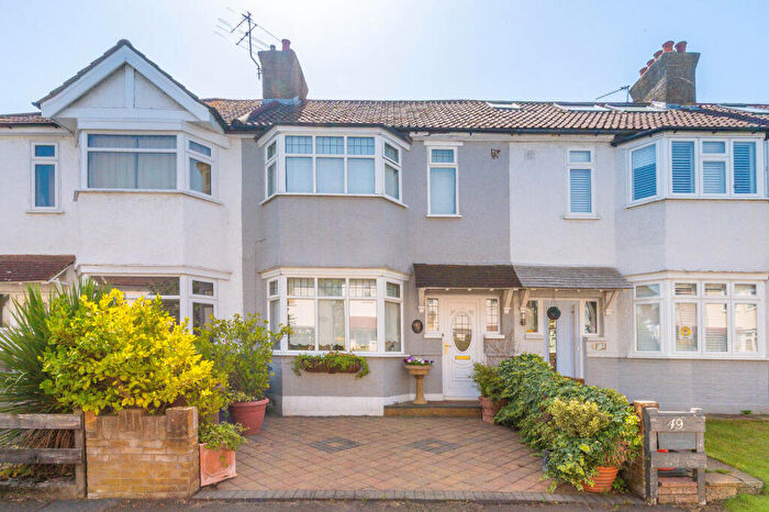 3 Bedroom Terraced House For Sale In Phyliss Avenue, Morden Park, New Malden, KT3