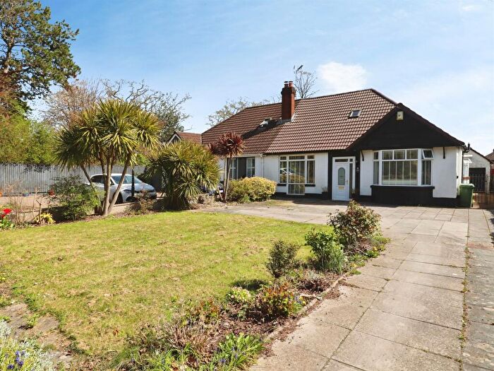 3 Bedroom Detached Bungalow For Sale In Newport Road, Rumney, Cardiff, CF3
