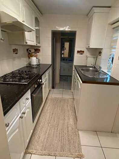 3 Bedroom Terraced House To Rent In Harman Road, Enfield, EN1