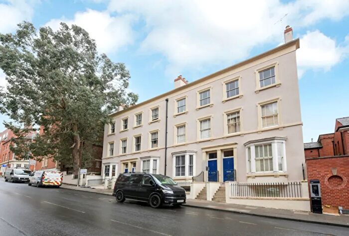 2 Bedroom Flat To Rent In Park Row, Nottingham, NG1