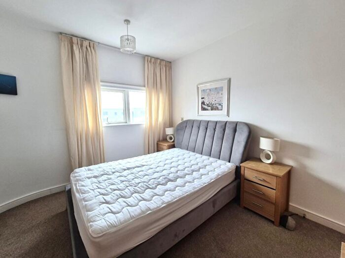 2 Bedroom Apartment To Rent In Watermark, Ferry Road, CF11