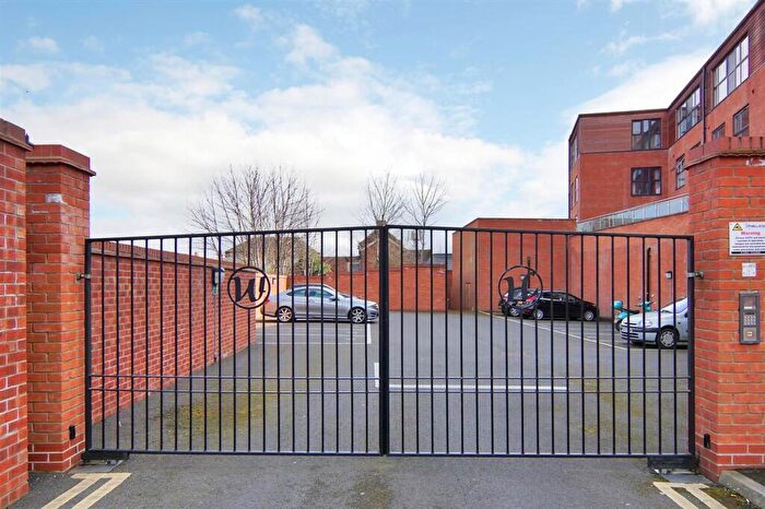 1 Bedroom Flat To Rent In Windsor Street, Windsor House Windsor Street, LE13