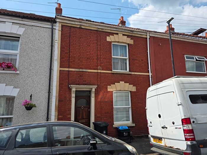 2 Bedroom Terraced House To Rent In Brunswick Street, Bristol, BS5
