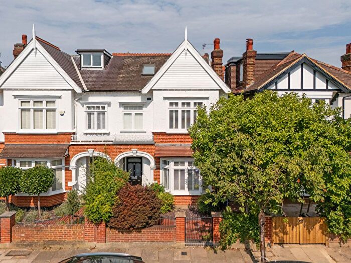 4 Bedroom Semi Detached House To Rent In Maze Road, Kew, TW9
