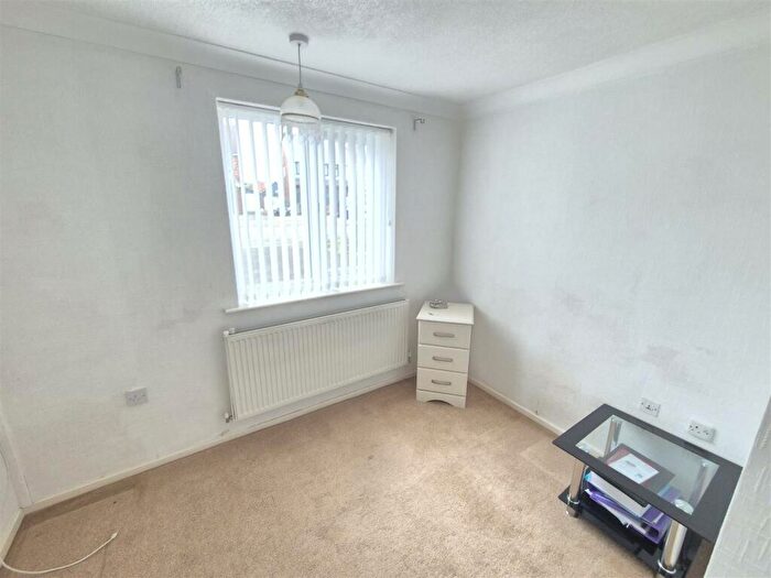 2 Bedroom Detached Bungalow For Sale In Ashburton Road, Hugglescote, Leicestershire, LE67