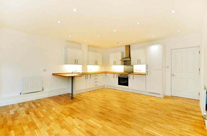 1 Bedroom Flat For Sale In Portland Road, South Norwood, London, SE25