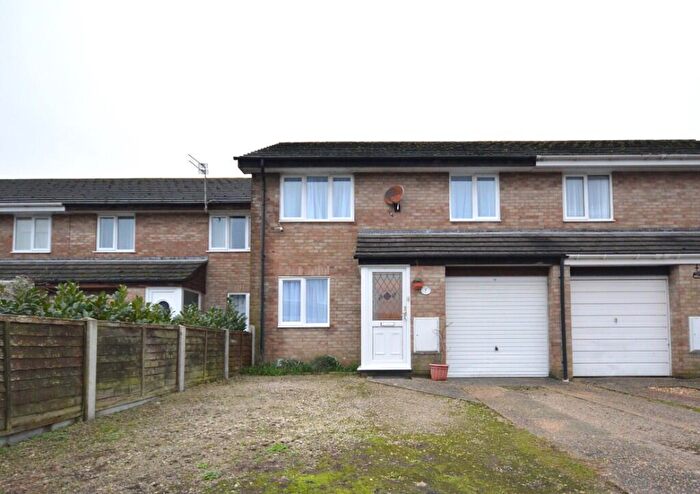 3 Bedroom Semi Detached House To Rent In Bournemouth, BH8