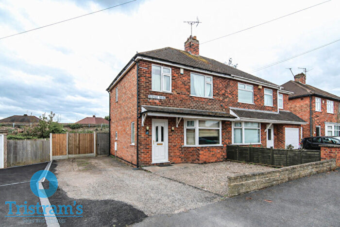 3 Bedroom Detached House For Sale In Elstree Drive, Beechdale, NG8