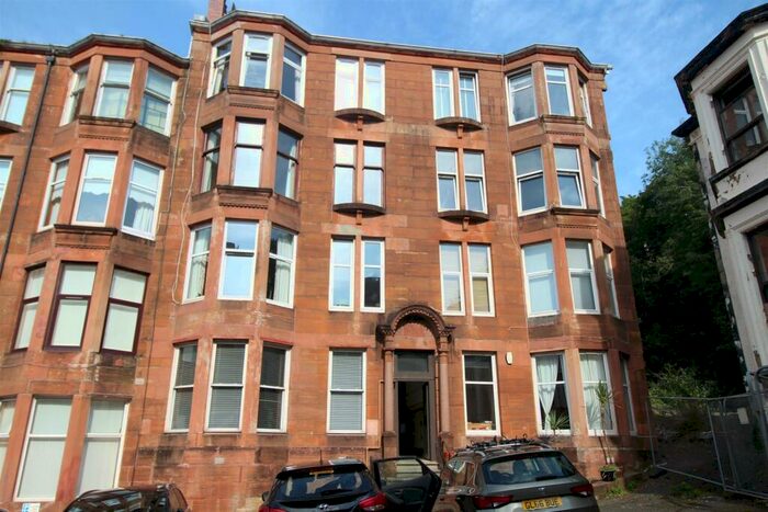 2 Bedroom Flat To Rent In Ashburn Gate, Gourock, PA19
