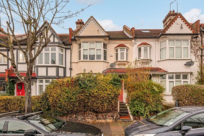 4 Bedroom Terraced House To Rent In Ribblesdale Road, Tooting, London, SW16