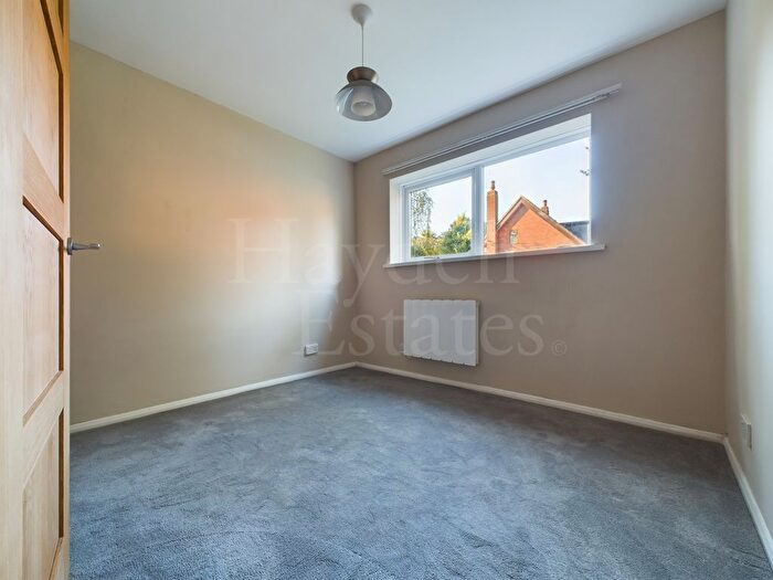 1 Bedroom Flat To Rent In Church Avenue, Stourport On Severn, DY13