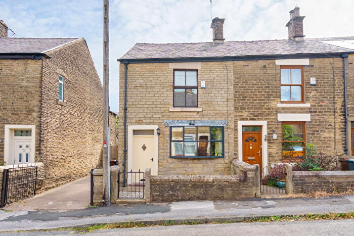2 Bedroom End Of Terrace House For Sale In John Street, Glossop, SK13