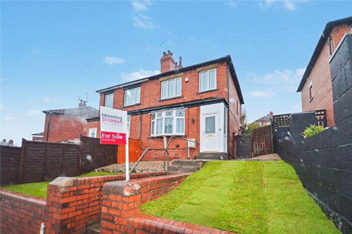 3 Bedroom Semi Detached House For Sale In Wesley Street, Leeds, West Yorkshire, LS11