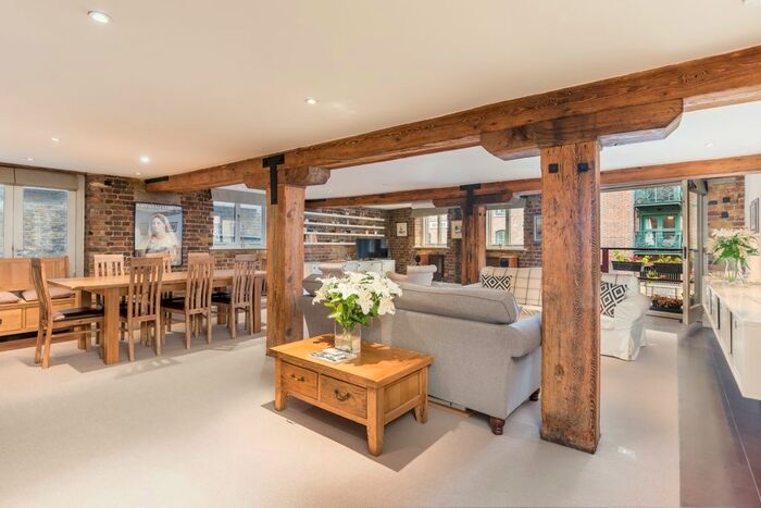 2 Bedroom Flat To Rent In Unity Wharf, Mill Street, London, SE1