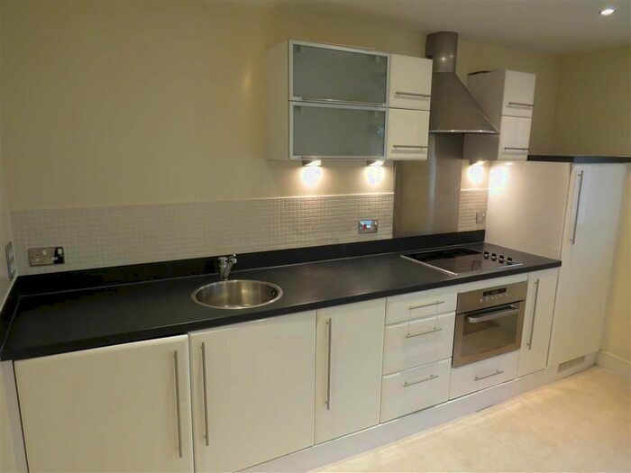 Studio To Rent In Lower Canal Walk, Southampton, SO14