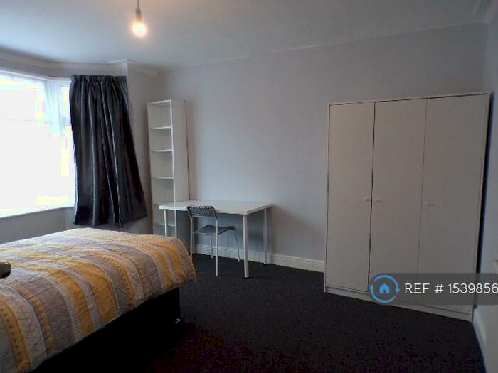 4 Bedroom Terraced House To Rent In Kingsland Avenue, Coventry, CV5