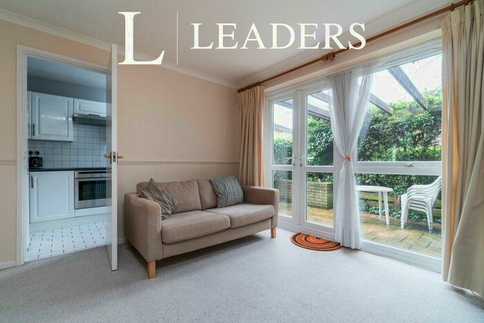 1 Bedroom Apartment To Rent In Green Acres, Croydon, CR0