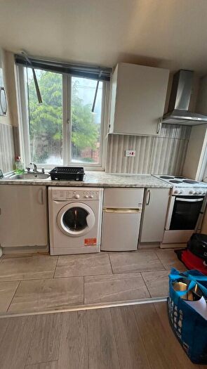 1 Bedroom Flat To Rent In Russell Road, Birmingham, B28