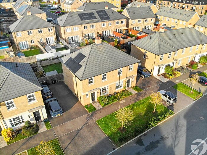 3 Bedroom Semi-detached House For Sale In Mason Avenue, Weldon, Ebbsfleet Valley, Swanscombe, DA10