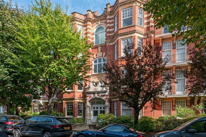 3 Bedroom Apartment To Rent In Riverview Gardens, Barnes, London, SW13
