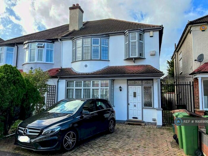 3 Bedroom Semi-Detached House To Rent In St. James Avenue, Sutton, SM1