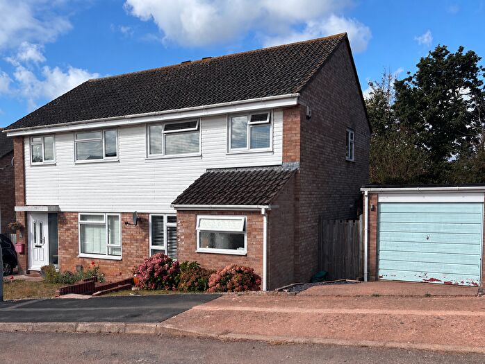 3 Bedroom Semi-Detached House For Sale In Hollymount Close, Exmouth, EX8
