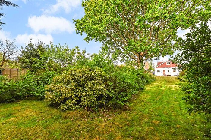 5 Bedroom Detached House For Sale In London Road, Widley, PO7