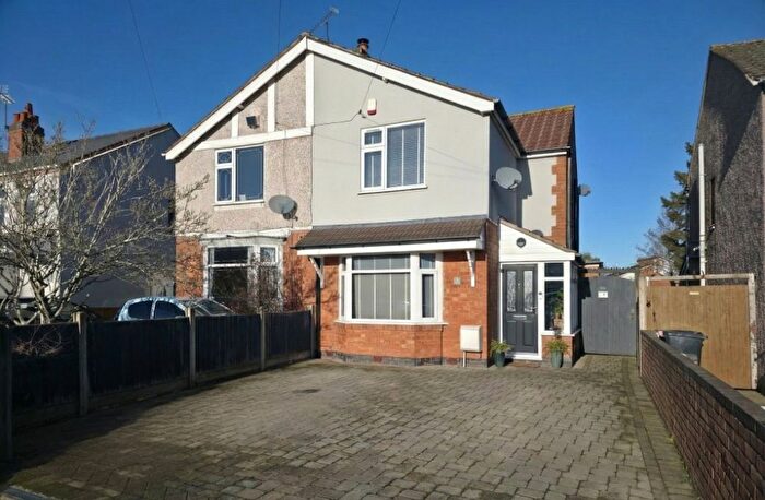 3 Bedroom Semi Detached House For Sale In Hayes Lane, Exhall, Coventry, Warwickshire, CV7