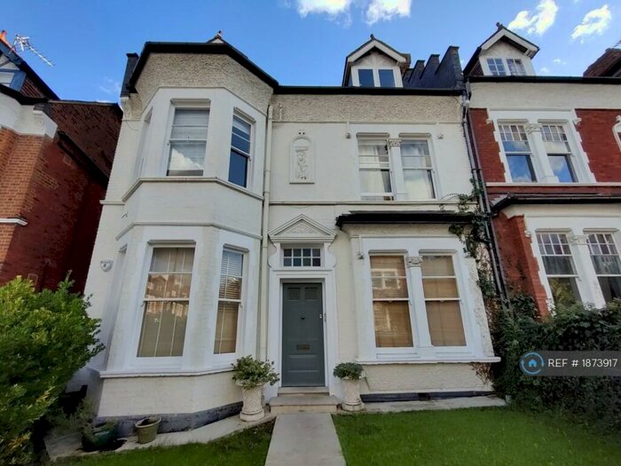 2 Bedroom Flat To Rent In London, London, N8