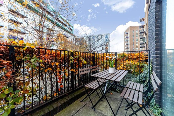 2 Bedroom Apartment To Rent In Lewisham, London, SE13