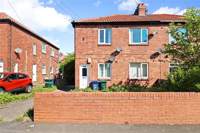 3 Bedroom Flat To Rent In Scarborough Road, Newcastle Upon Tyne, Tyne And Wear, NE6