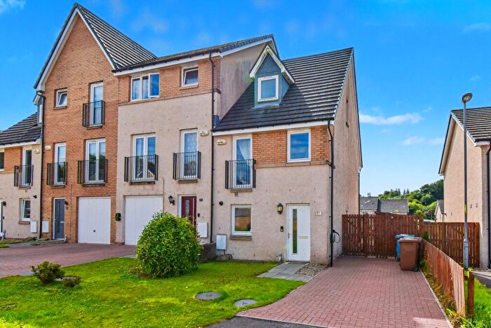 3 Bedroom End Of Terrace House For Sale In Papstone Place, Kilsyth, G65