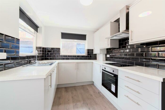4 Bedroom Terraced House To Rent In &#;pppw - Cardigan Terrace, Heaton, NE6