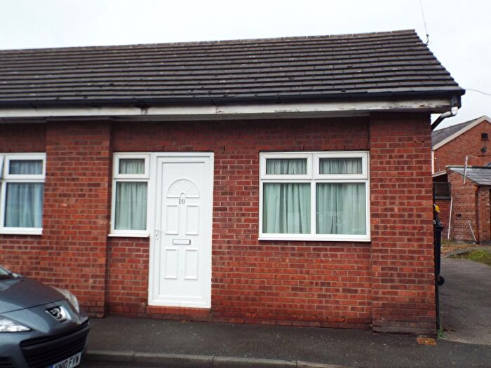 1 Bedroom Bungalow To Rent In Woodford Lane, Winsford, CW7