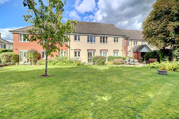 1 Bedroom Flat For Sale In Penn Road, Hazlemere, High Wycombe, Buckinghamshire, HP15