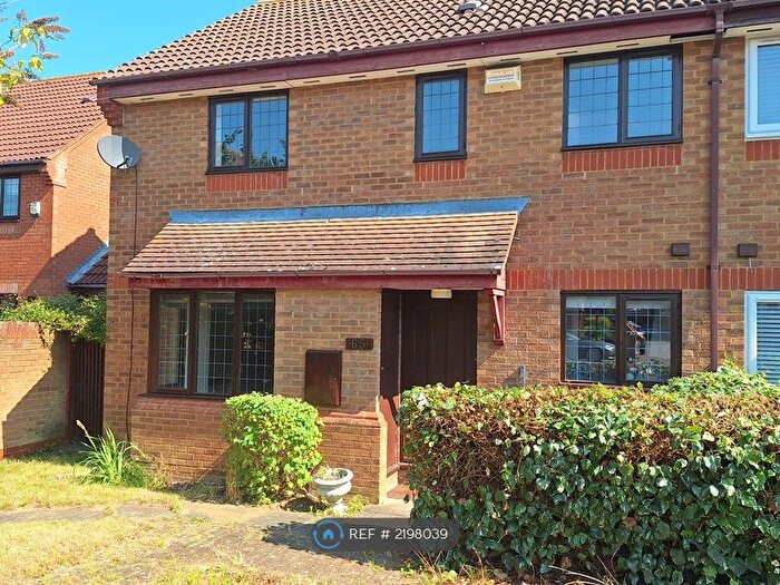 2 Bedroom End Of Terrace House To Rent In Longhedge, Caldecotte, Milton Keynes, MK7