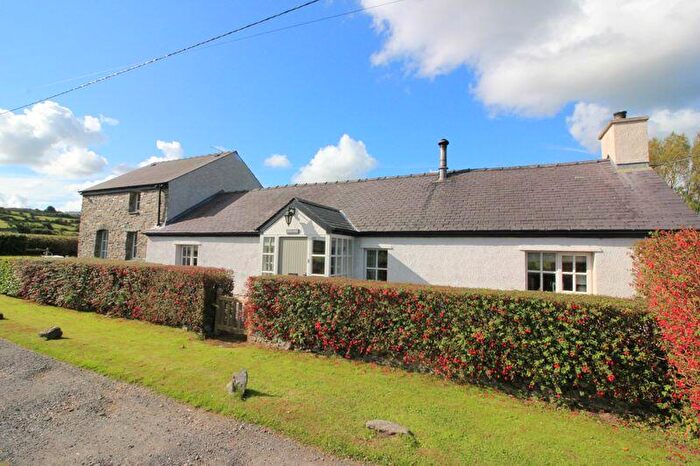 3 Bedroom Detached House For Sale In Llaneilian, Amlwch, LL68