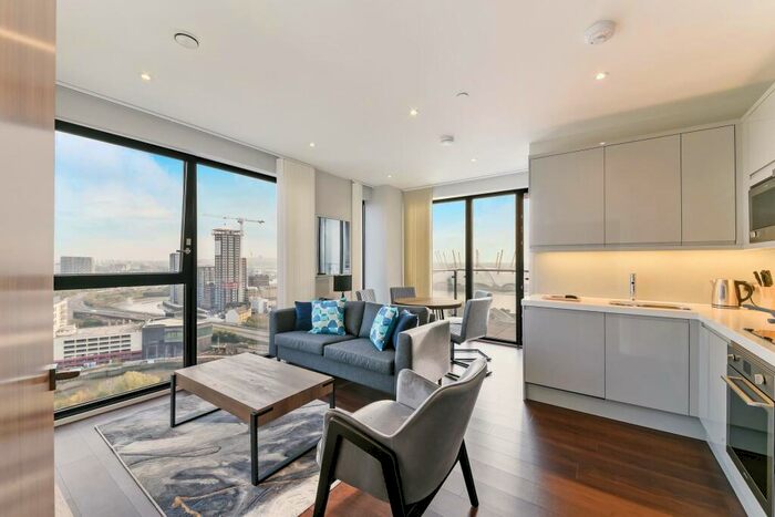 1 Bedroom Flat To Rent In Orchard Wharf, Silvocea Way, London, E14