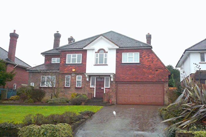 5 Bedroom Detached House To Rent In Stone Road, Bromley, BR2