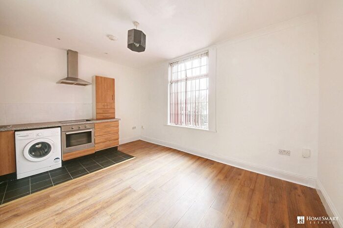1 Bedroom Flat To Rent In Derby Road, Widnes, WA8